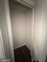 Building Photo - 517 Bentley Ave