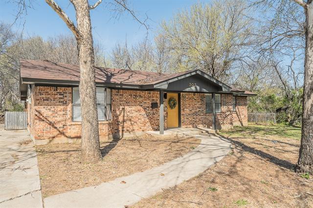 Building Photo - 302 W Hale Ave