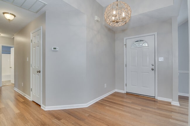 Building Photo - 529 St Julian Pl