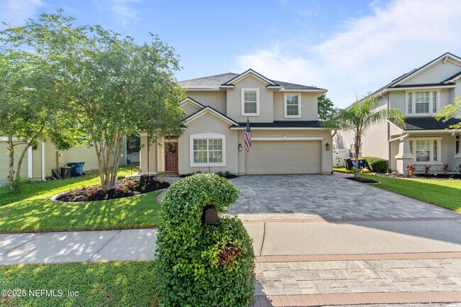 Foto del edificio - 503 Candlebark Dr