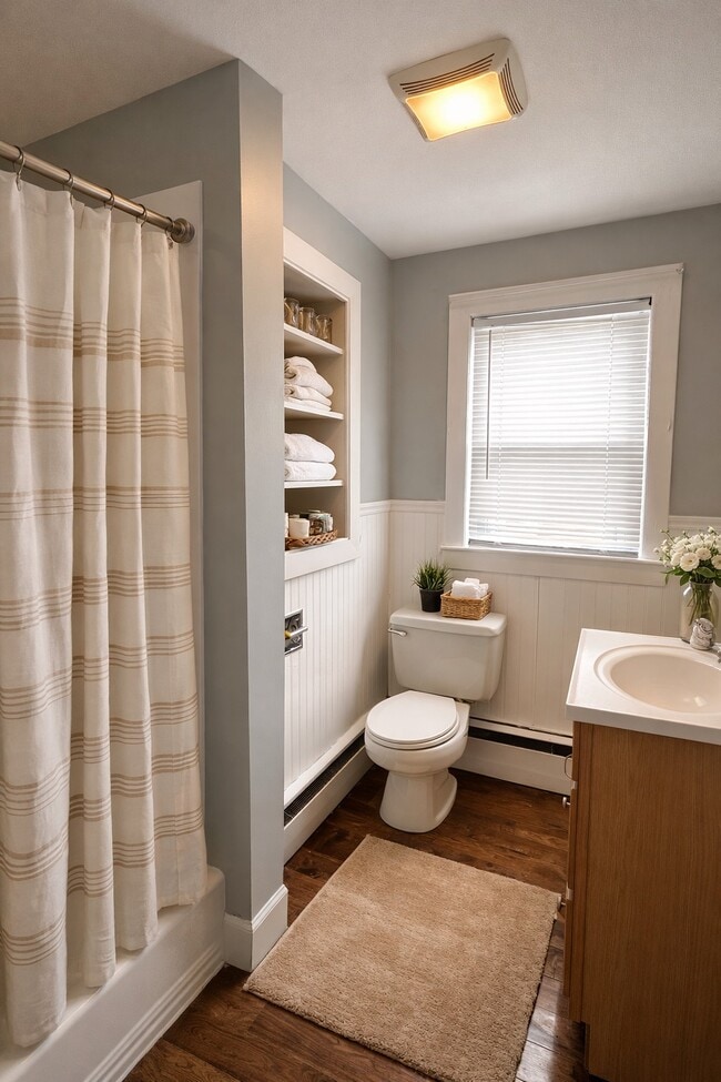 Building Photo - 184 Ocean Ave W