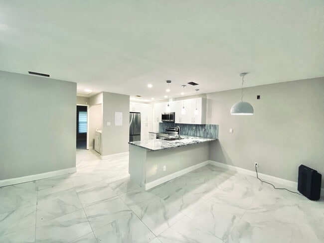 Kitchen - 3101 Creekdale Ct