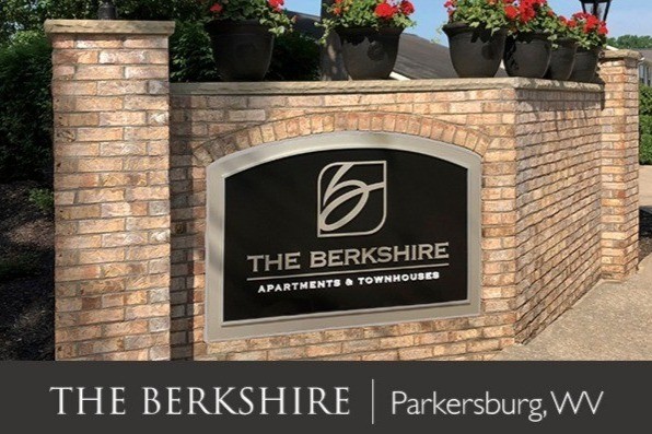 Entrada - The Berkshire