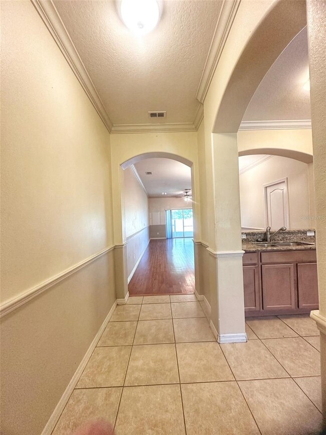 Building Photo - 4027 Winding Vine Dr