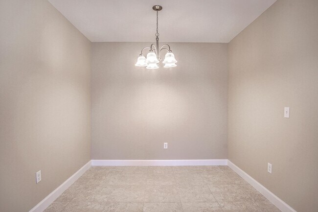 Foto del edificio - Beautiful 1 Bedroom Apartment in Fort Walton Beach!