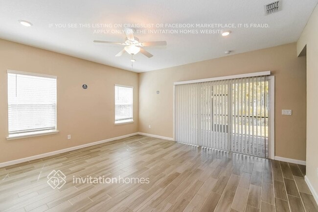 Foto del edificio - 9998 Lemon Grass Ln