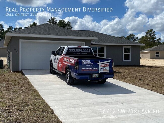 Foto del edificio - 16712 SW 21st Avenue Rd
