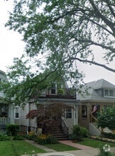 Building Photo - 5650 W Giddings St