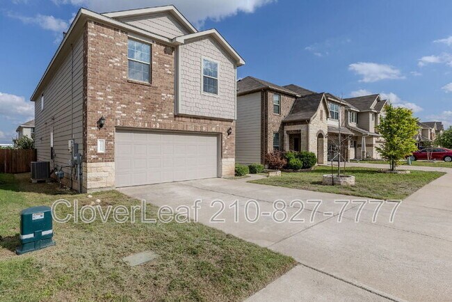 Foto del edificio - 16105 Nightshade St