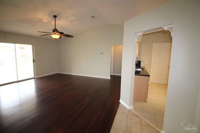 Building Photo - 5027 Terra Lake Cir