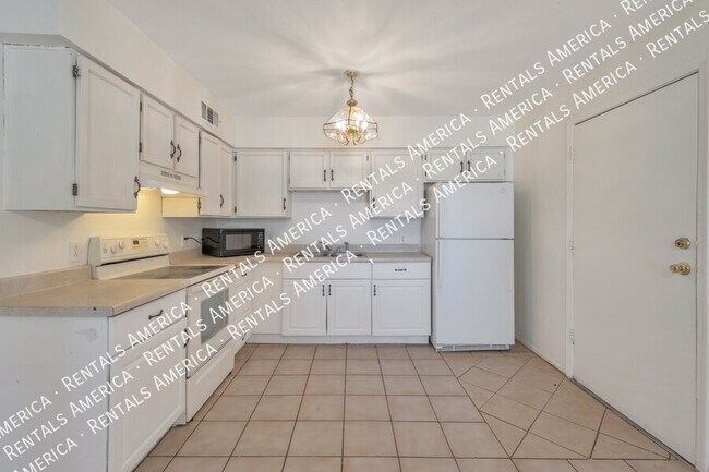 Foto del edificio - 311 W Bealey Ave