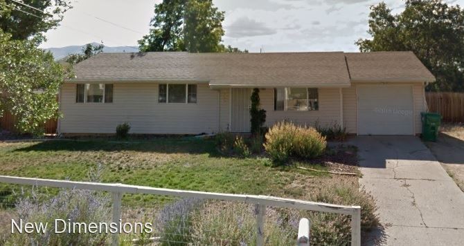 Foto principal - 3 br, 1.5 bath House - 280 Palace Dr.