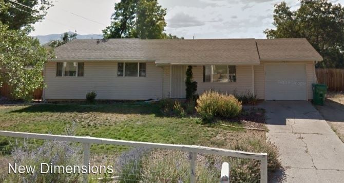 Primary Photo - 3 br, 1.5 bath House - 280 Palace Dr.