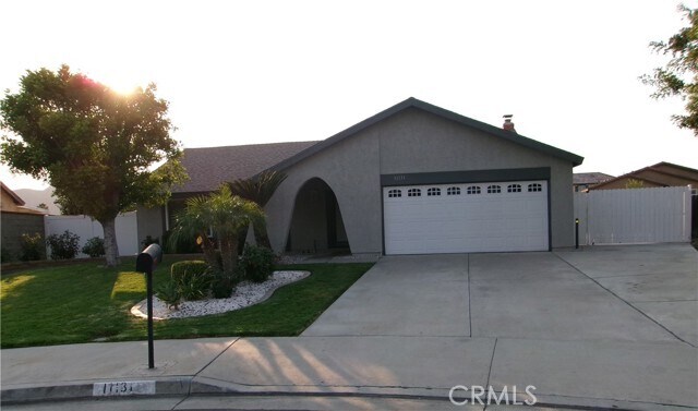 Foto principal - 11131 Davenport Pl