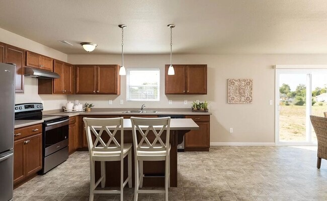 Building Photo - Large Colonial for Lease in Highly Rated Mattawan Schools