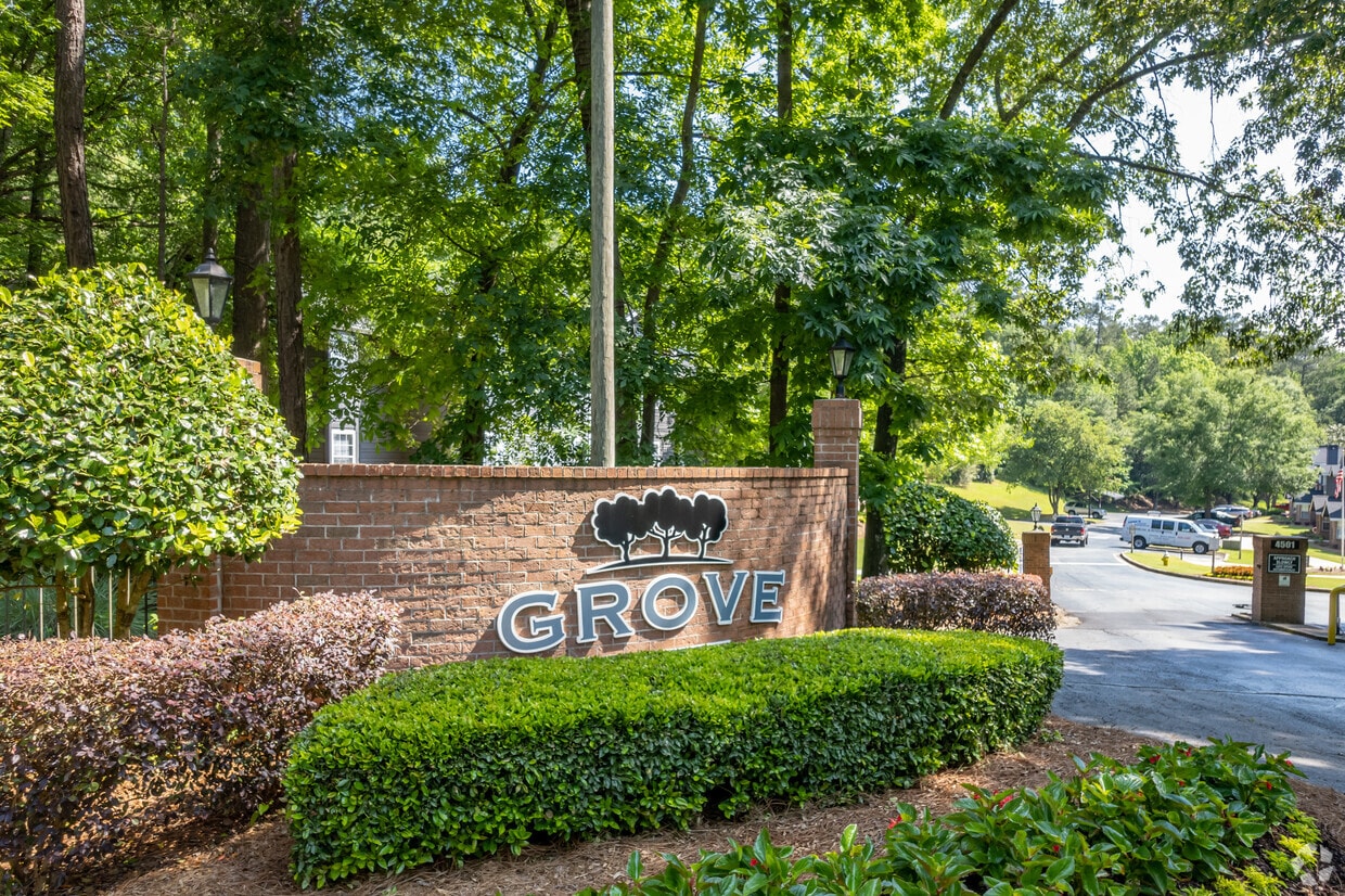Foto principal - Grove at River Place