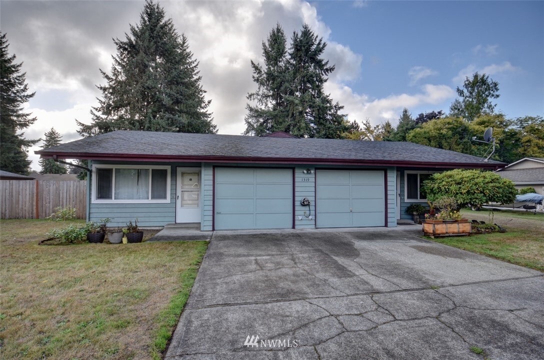 1319 Glen Mary Dr SE, Lacey, WA 98503 House for Rent in Lacey, WA