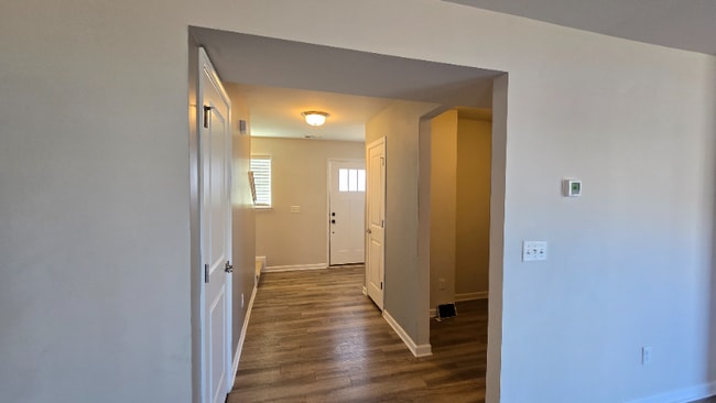 Foto del edificio - 2539 Grove Park Way