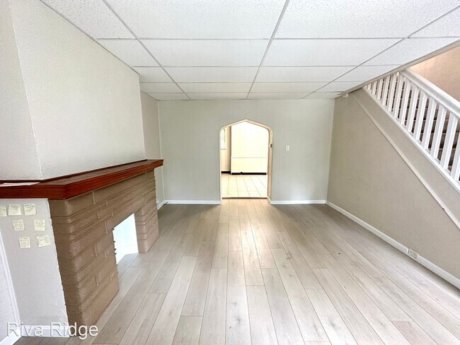 Building Photo - 2 br, 1.5 bath House - 1519 Rutherford Avenue