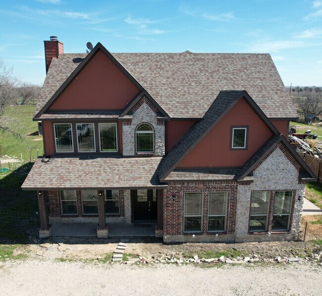 Building Photo - 10720 FM 1385-