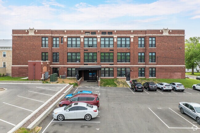 Building Photo - The Albrecht School Apartments