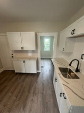 Building Photo - 342 Wilbraham Rd