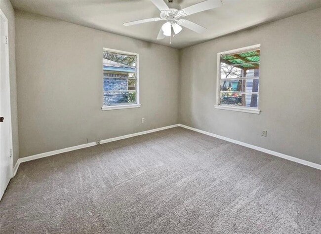 Building Photo - 809 Cub Ln