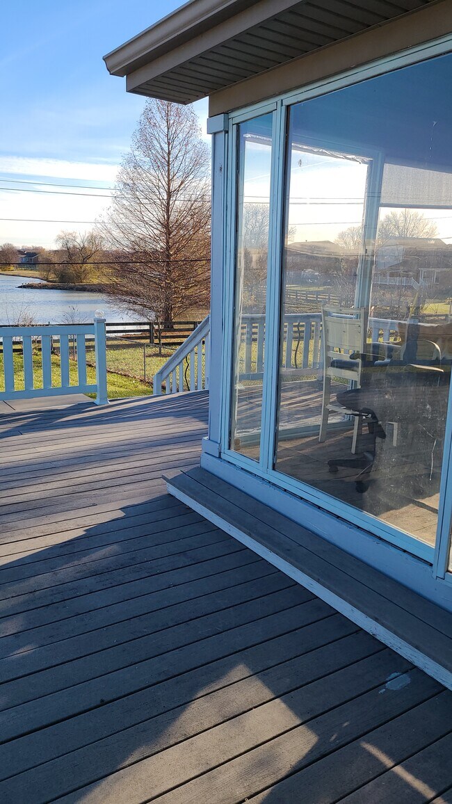 Deck - 406 Old Towne Rd