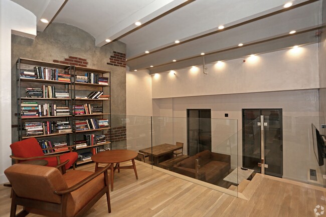 Foto del interior - 210-220 East 22nd Street