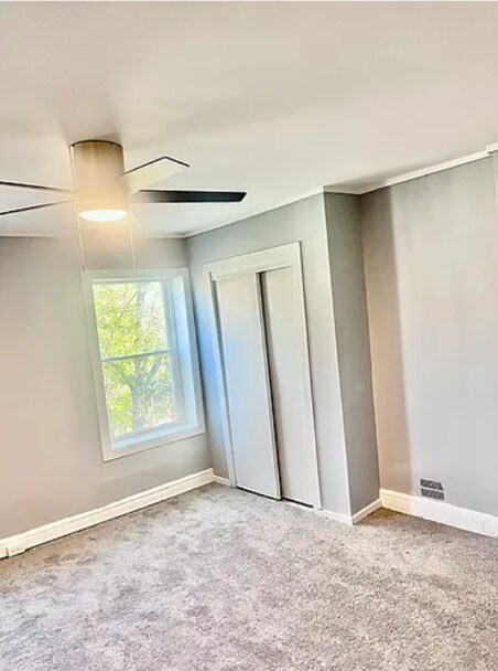 Foto principal - 820 W 7th St