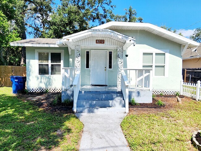 Foto del edificio - 8212 N Dakota Ave