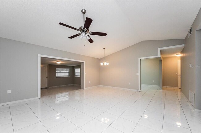Building Photo - 1112 Nolton Way