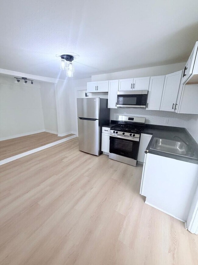 Foto del edificio - 2604 W 27th St