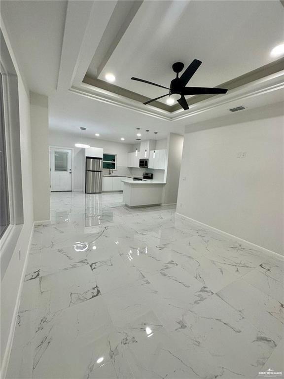 Foto del edificio - 18 Angelina Dr