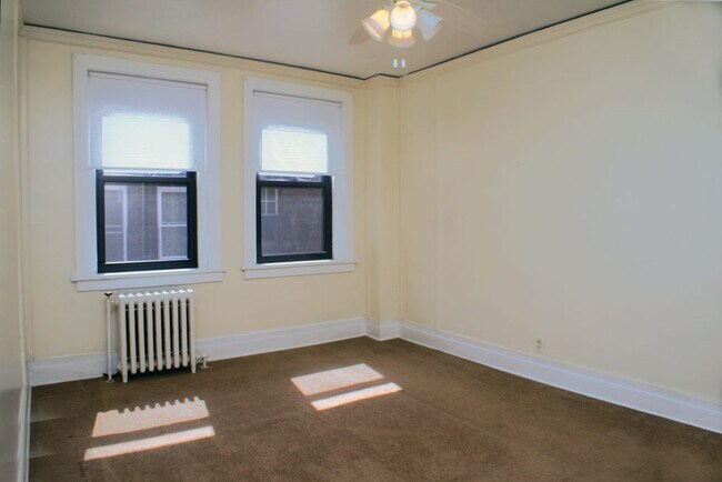 Foto del edificio - Phillips Ave Apartments