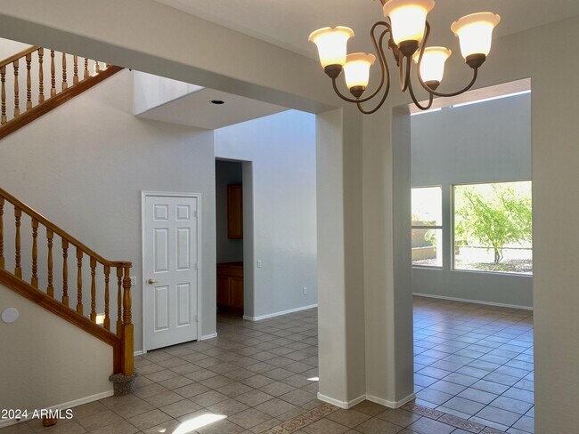 Foto del edificio - 3534 W Rushmore Dr