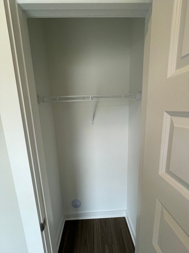 Foto del edificio - Home for Rent in Calera, AL!!! Available to View Now!!!