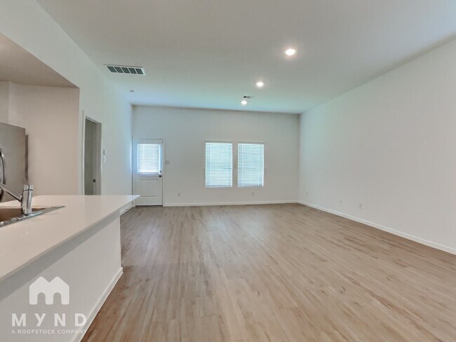 Foto del edificio - 4247 Briarstone Knl Trl