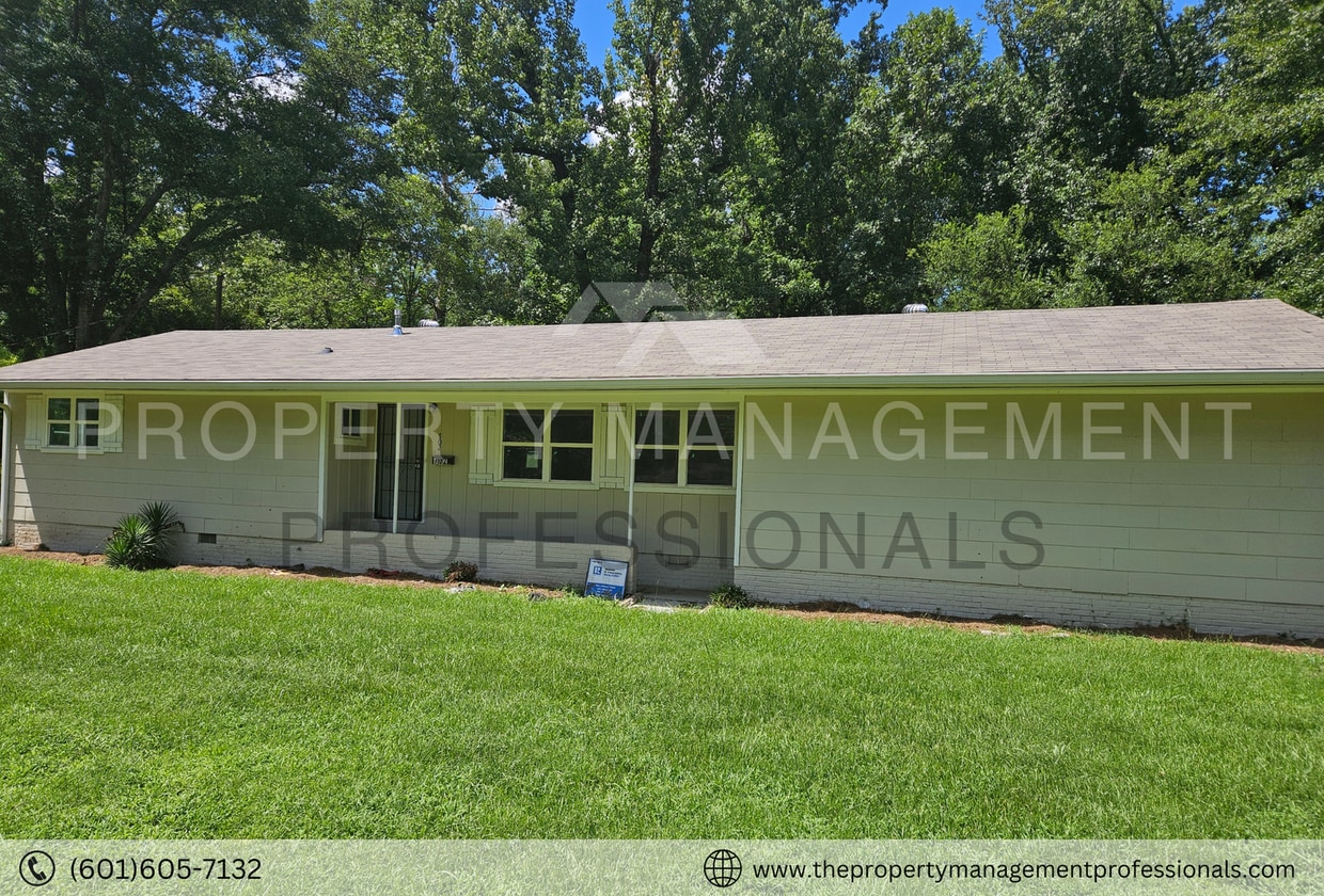 Foto principal - Plenty of space to roam and call home!