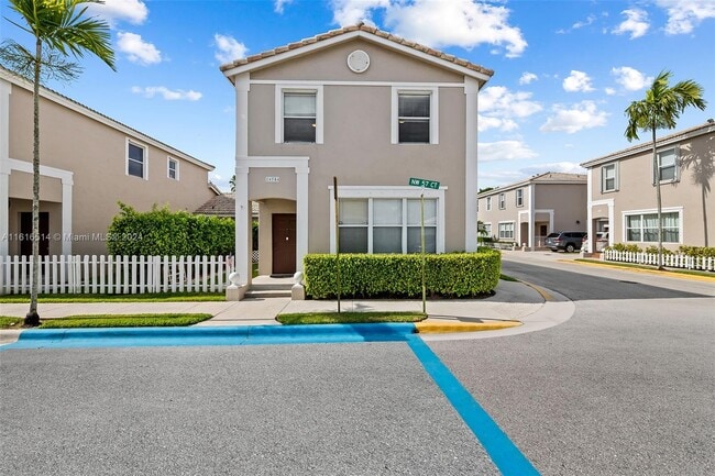 Building Photo - 10584 NW 57th Ct