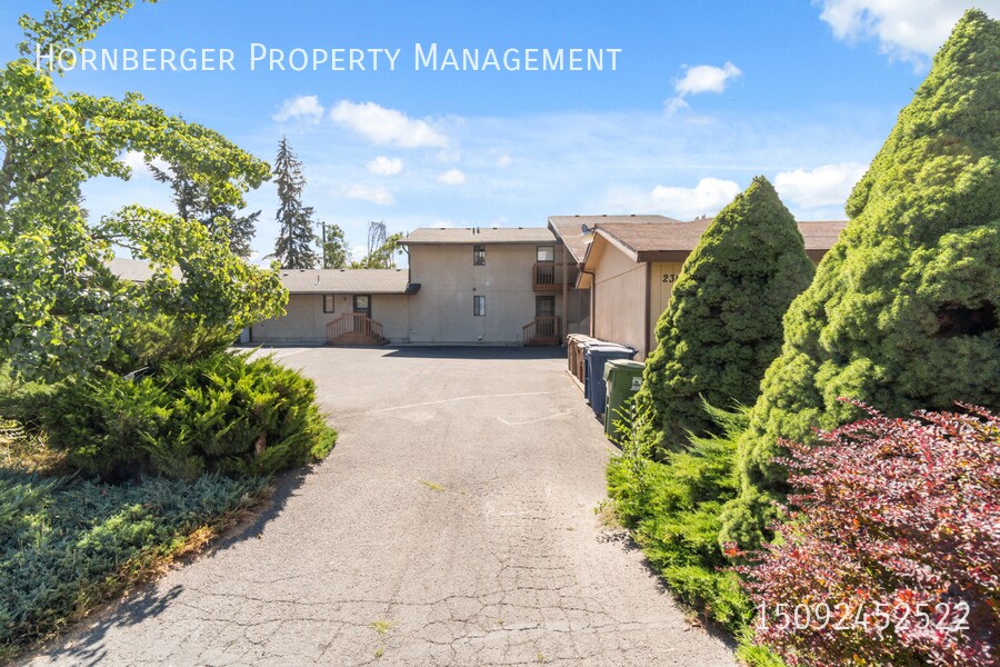 Foto del edificio - 2307 W Cleveland Ave