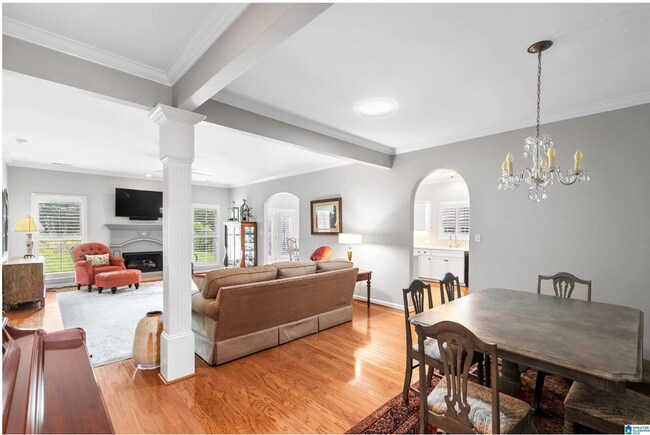 Foto del edificio - 5246 Creekside Loop