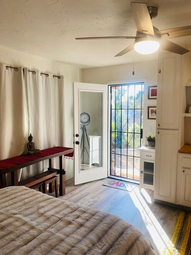 Foto del edificio - 1038 Marbo Ter