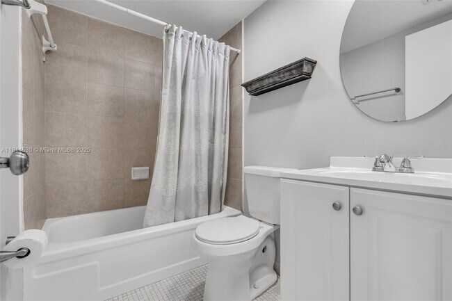 Foto del edificio - 7785 SW 86th St