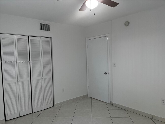 Foto del edificio - 181 NW 47th Ave