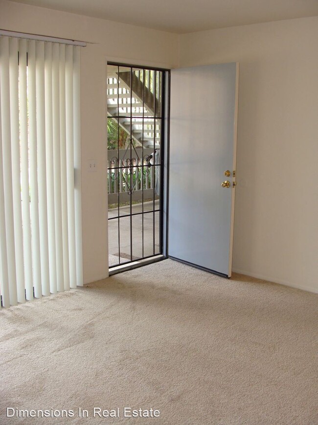 Foto del edificio - 1464-1466 Granite Hills Dr