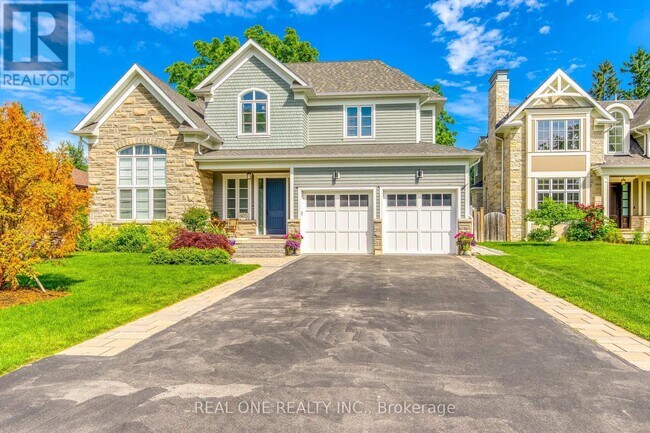 Building Photo - 605 Unsworth Ave