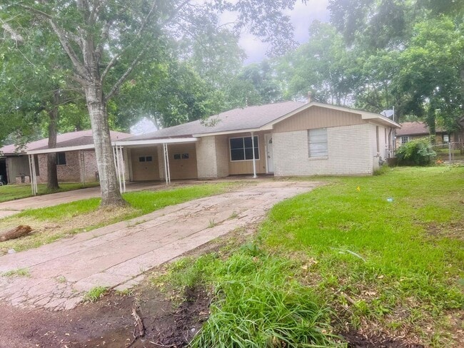 Foto del edificio - Beautiful 3 bedroom home in Angleton TX