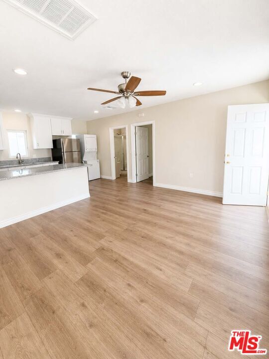 Foto del edificio - 4049 Halldale Ave