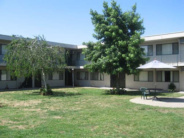 Building Photo - Doyle Gardens